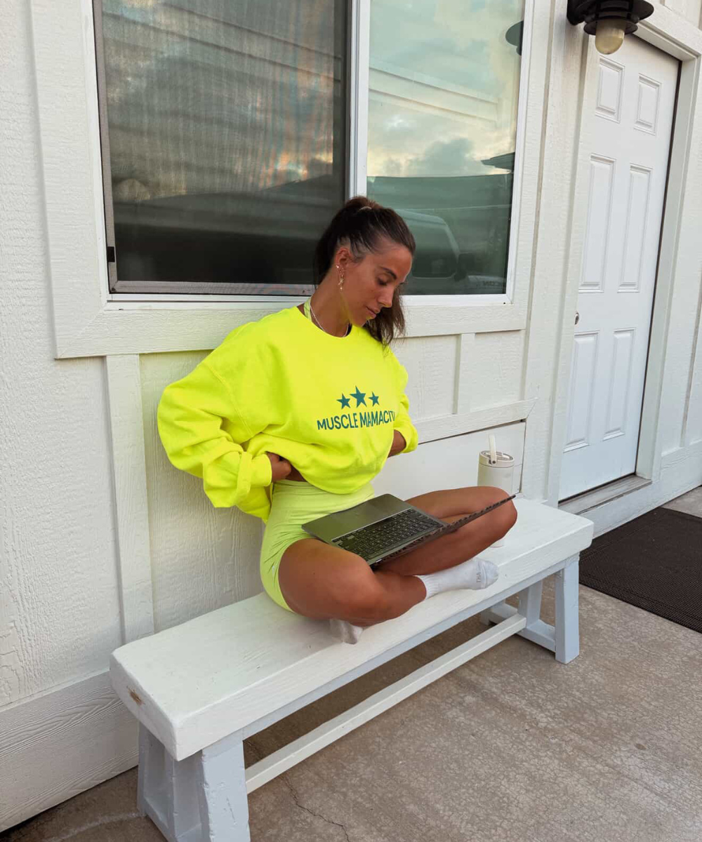 muscle mamacita crewneck