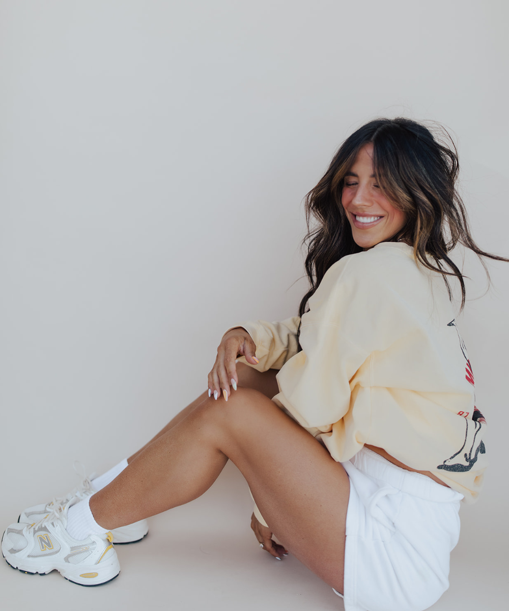 butter mommy crewneck